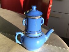 Ancienne petite cafetière d'occasion  Joinville