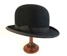 Antique black felt d'occasion  Expédié en Belgium