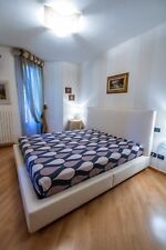 Letto matrimoniale testata usato  Valvestino