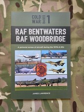 RAF BENTWATERS- LIVRO RAF WOODBRIDGE POR JAMES LAWRENCE comprar usado  Enviando para Brazil