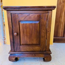 Comodino stile opium usato Comodino stile opium usato  Italia