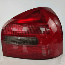 8l0945096a fanale post. usato  Italia