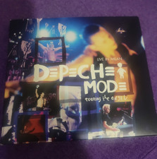 DEPECHE MODE  LIVE IN MILAN  TOUCHING AN ANGEL    CD comprar usado DEPECHE MODE  LIVE IN MILAN  TOUCHING AN ANGEL    CD comprar usado  Enviando para Brazil