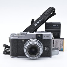 Fujifilm series x20 usato  Spedire a Italy