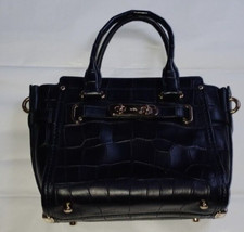 AUTÊNTICA BOLSA SATCHEL COACH SWAGGER COURO DE CROCODILO EM RELEVO 37997 PRETA US$ 450, usado comprar usado AUTÊNTICA BOLSA SATCHEL COACH SWAGGER COURO DE CROCODILO EM RELEVO 37997 PRETA US$ 450, usado comprar usado  Enviando para Brazil