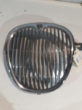 Grille calandre jaguar d'occasion Grille calandre jaguar d'occasion  L'Horme
