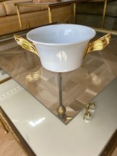 Medalhão copo tigela sopa Versace Rosenthal Meandre D'Or porcelana branca e dourada comprar usado Medalhão copo tigela sopa Versace Rosenthal Meandre D'Or porcelana branca e dourada comprar usado  Enviando para Brazil