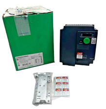 Schneider electric atv320u30n4 d'occasion  Grez-sur-Loing