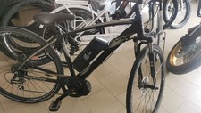 Bici elettrica montana usato  Paterno