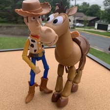 Boneco de ação Disney Pixar Toy Story Bullseye & Woody 9" posável 2018 e 2017 comprar usado  Enviando para Brazil