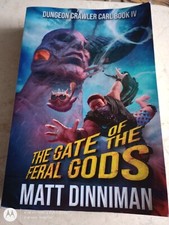 2021 THE GATE OF FERAL GODS DUNGEON CRAWLER MATT DINNIMAN PB/PAPERBACK BOOK IV/4 comprar usado  Enviando para Brazil