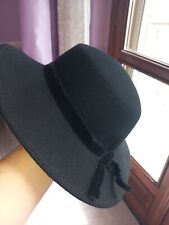Cappello nero donna usato  Salussola