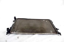 1k0121251dl radiatore acqua usato 1k0121251dl radiatore acqua usato  Rovigo