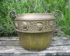 Ancien cache pot d'occasion  Neuville-aux-Bois