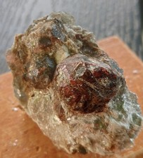 Granato piropo raro usato  Ornavasso