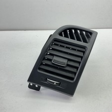 Bocchetta aria cruscotto usato Bocchetta aria cruscotto usato  Italia