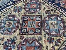 📍 Tapete caucasiano antigo Sumak Kilim da década de 1880 com muito amarelo... 5'9 x 9'1 comprar usado  Enviando para Brazil