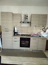Cucina completa elettrodomesti usato  Carini
