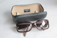 Chanel lunettes soleil d'occasion  Seyssel