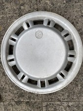 Coppa ruota originale usato  Barcellona Pozzo di Gotto