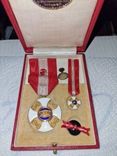 Onorificenza cavaliere ufficia usato  Italia