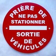 Panneau stationnement interdit d'occasion  Rougemont