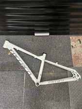 Carrera valour mtb for sale Carrera valour mtb for sale  DARTFORD