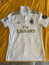 Maglia milan calcio usato Maglia milan calcio usato  Porlezza