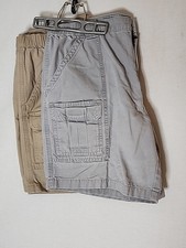 Savane cargo shorts for sale  Elkton
