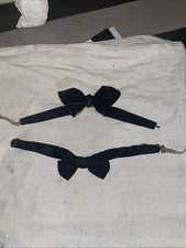 Anciens noeuds papillon d'occasion Anciens noeuds papillon d'occasion  Tannay