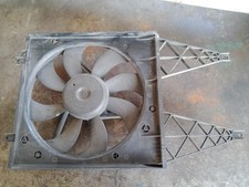 Elettroventola volkswagen fox usato  Tronzano Vercellese