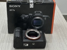 Sony α7 iii usato  Isola di Capo Rizzuto