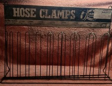 Usado, Braçadeiras de mangueira vintage Winzer rack de exibição de loja de ferragens. 23x16x6 polegadas.  comprar usado Usado, Braçadeiras de mangueira vintage Winzer rack de exibição de loja de ferragens. 23x16x6 polegadas.  comprar usado  Enviando para Brazil