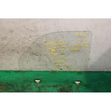 Vetro anteriore sinistro usato  Ferrara