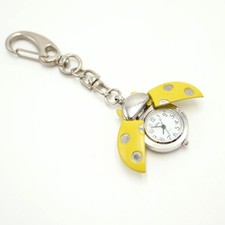 Usado, Alex L. Amarelo Joaninha Chaveiro Relógio Mostrador Oculto Tom Prata Nova Bateria comprar usado Usado, Alex L. Amarelo Joaninha Chaveiro Relógio Mostrador Oculto Tom Prata Nova Bateria comprar usado  Enviando para Brazil