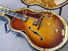 Epiphone emperor fabriqué d'occasion Epiphone emperor fabriqué d'occasion  Expédié en France