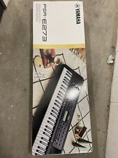 Yamaha psr e273 d'occasion  Saint-Jean-de-la-Ruelle