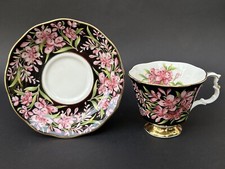 Jolie tasse tasse d'occasion  Le Lavandou