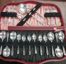 Cake dessert spoons for sale Cake dessert spoons for sale  STOWMARKET