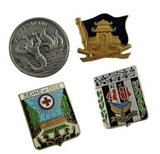 Lot insignes anciens d'occasion Lot insignes anciens d'occasion  Bordeaux-