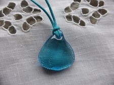 Collier pendentif goutte d'occasion  Chinon