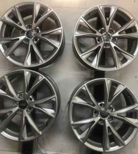 Cerchi audi 7x18 usato  Massa di Somma