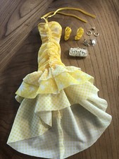 SOMENTE VESTIDO E ACESSÓRIOS DA MODA Signature Barbie 35º Aniversário Teresa comprar usado  Enviando para Brazil
