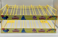 2015 Hasbro PLAY-DOH Metal Store Display Rack Prateleira Sala de Aula Escola Fio Amarelo, usado comprar usado  Enviando para Brazil