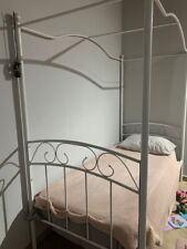 Letto baldacchino ragazza usato  Oleggio