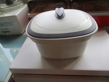 Tupperware plat multi d'occasion  Charleville-Mézières