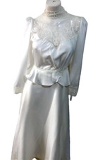 Beautiful vintage satin for sale  Brownsville