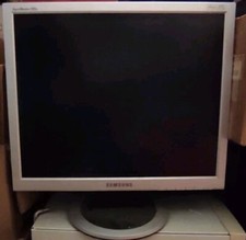 Monitor samsung 920n usato  Urbino