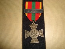 Croix combattant volontaire d'occasion  Tours-