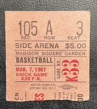 Knicks vs. lakers for sale  Saugerties
